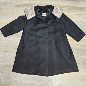 Penningtons Black Cape with Fur Collar Vintage Pure Virgin Wool Very Warm Heavy